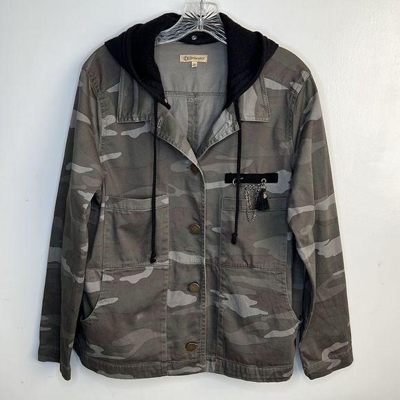 Camo Embellished Utility Jacket - Picture 5 of 15